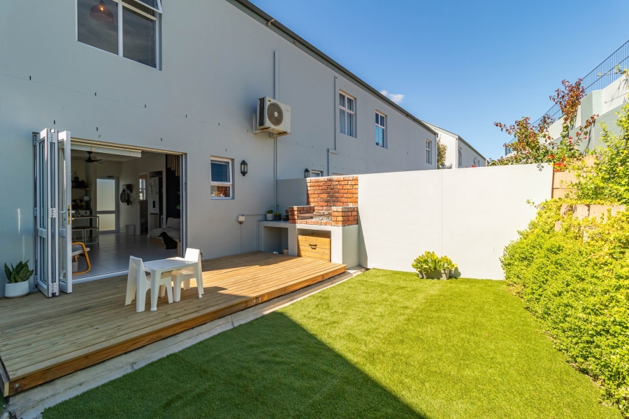 2 Bedroom Property for Sale in Honeydew Country Estate Western Cape